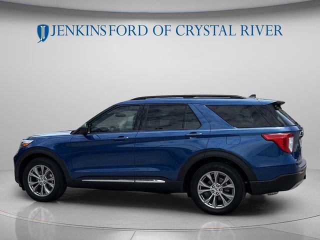 Used 2023 Ford Explorer XLT w/ Equipment Group 202A RWD image 9