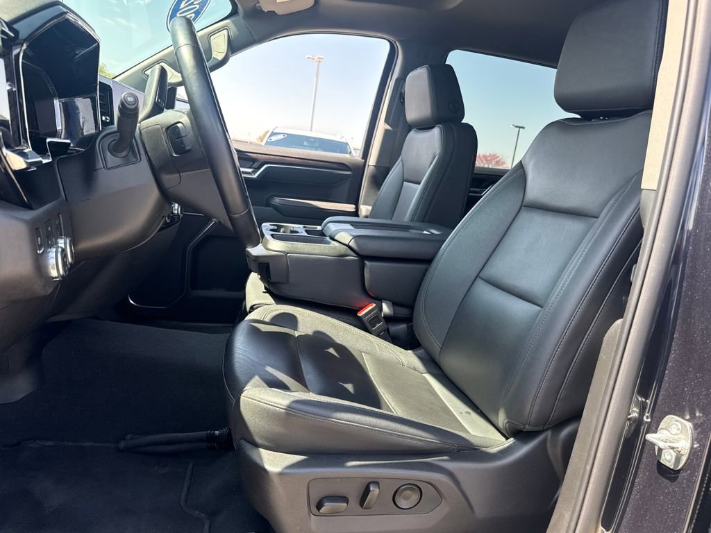 Used 2025 GMC Sierra 1500 SLT image 20