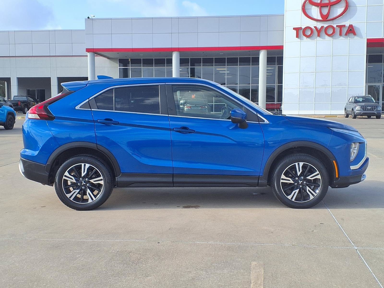 Used 2024 Mitsubishi Eclipse Cross SE AWD/4WD image 10