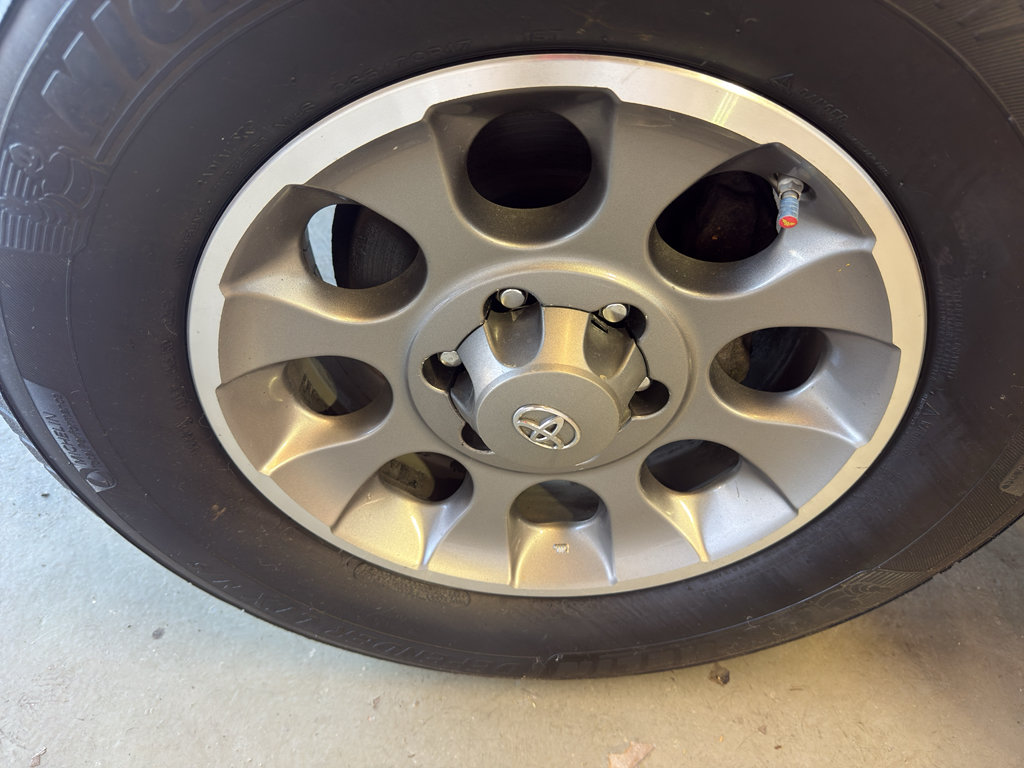 Used 2012 Toyota FJ Cruiser 4WD w/ Upgrade Pkg image 31