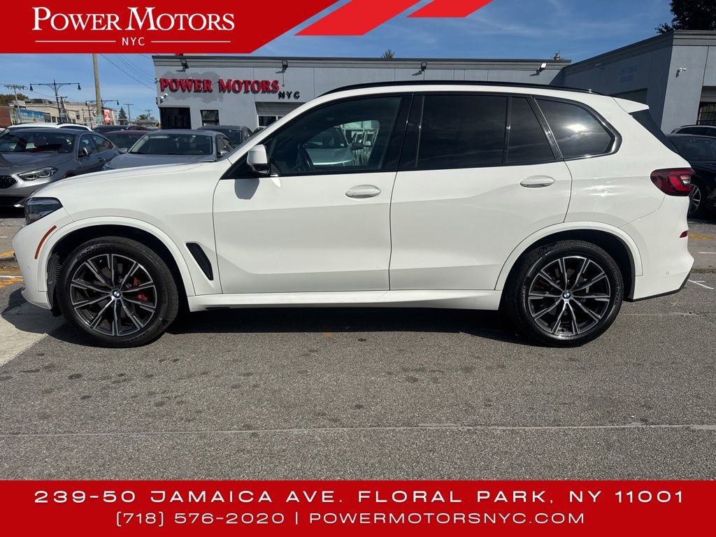 Used 2023 BMW X5 xDrive40i w/ M Sport Package image 2