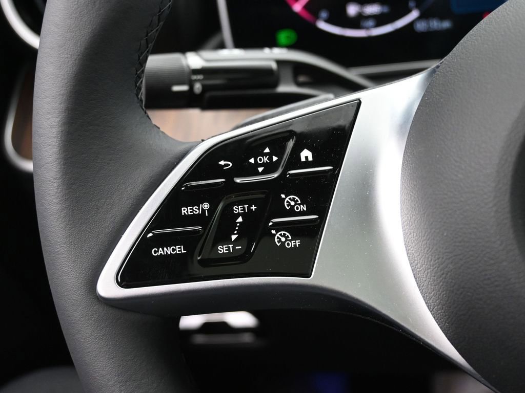 New 2025 Mercedes-Benz C 300 4MATIC Sedan image 11