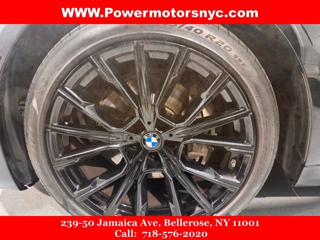 Used 2020 BMW 740i w/ M Sport Package image 11