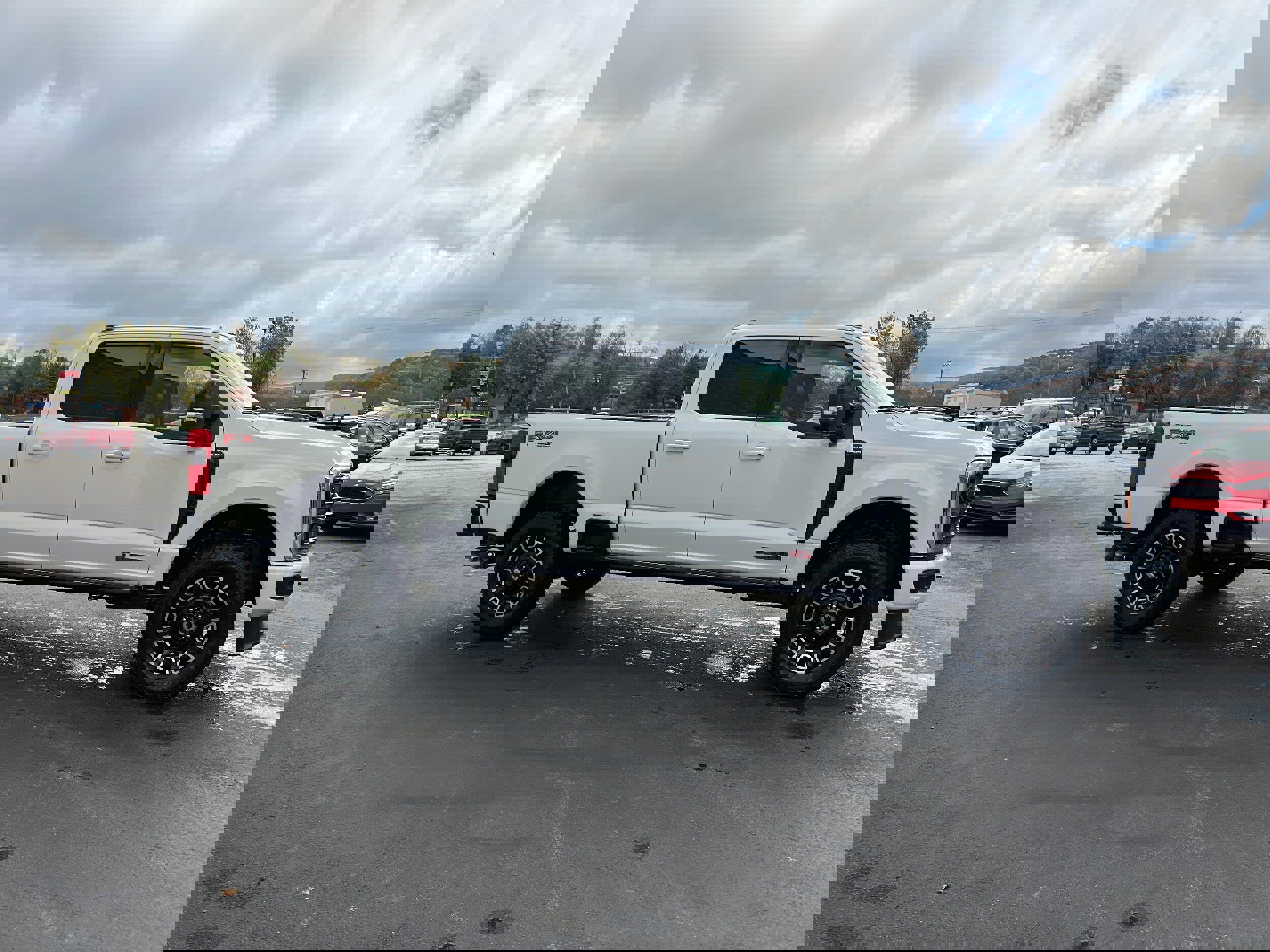 New 2026 Ford F250 Platinum image 15