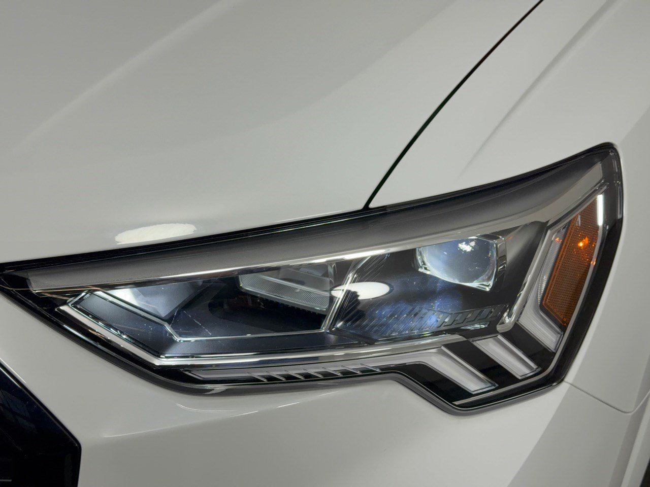 Certified 2025 Audi Q3 2.0T Premium Plus w/ Premium Plus Package AWD/4WD image 12