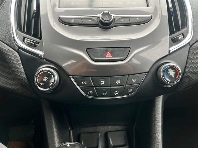 Used 2018 Chevrolet Cruze LT image 10