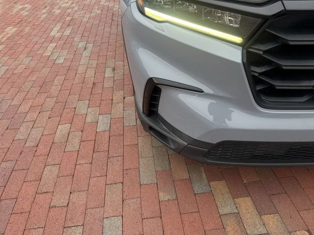 Certified 2023 Honda Pilot Sport image 21
