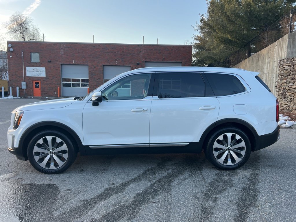 Used 2021 Kia Telluride EX w/ EX Premium Package image 2