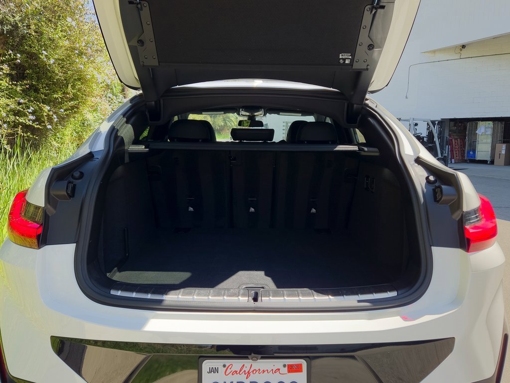 Used 2024 BMW X4 xDrive30i w/ Premium Package image 23