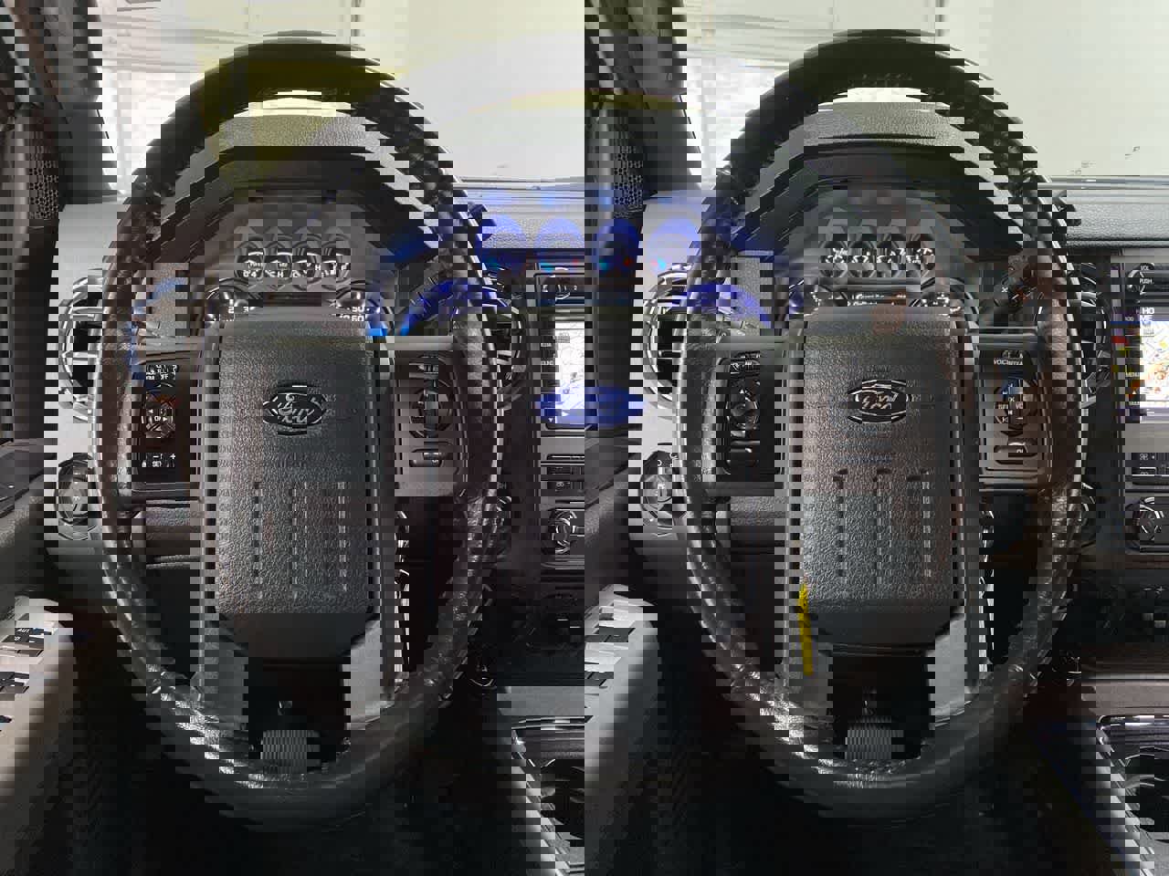 Used 2012 Ford F250 Lariat w/ Chrome Pkg AWD/4WD image 20