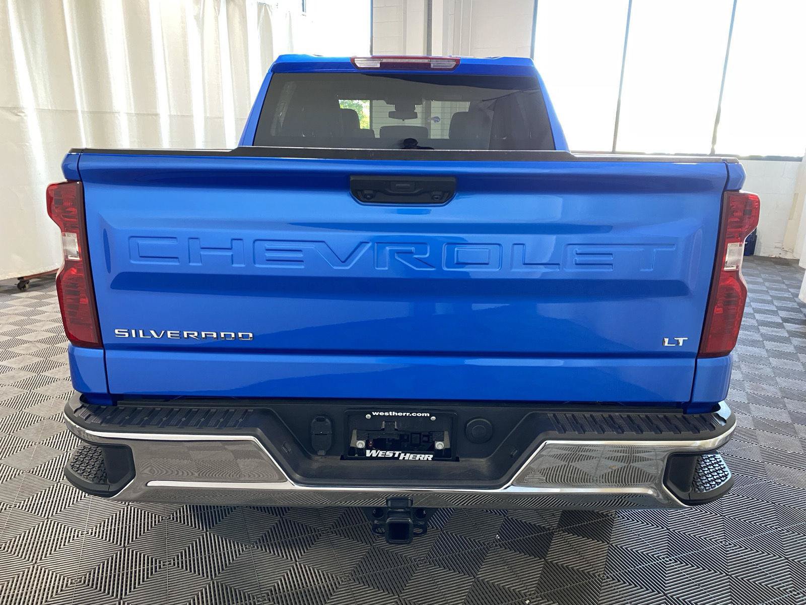 Used 2026 Chevrolet Silverado 1500 LT AWD/4WD image 6