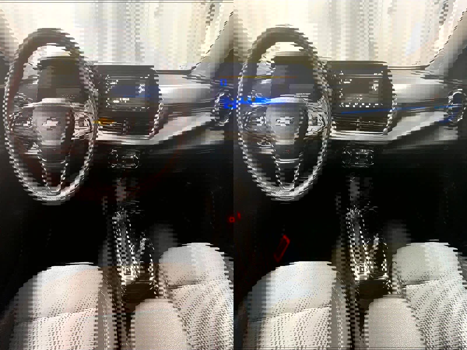 Used 2024 Chevrolet Trax LT image 21