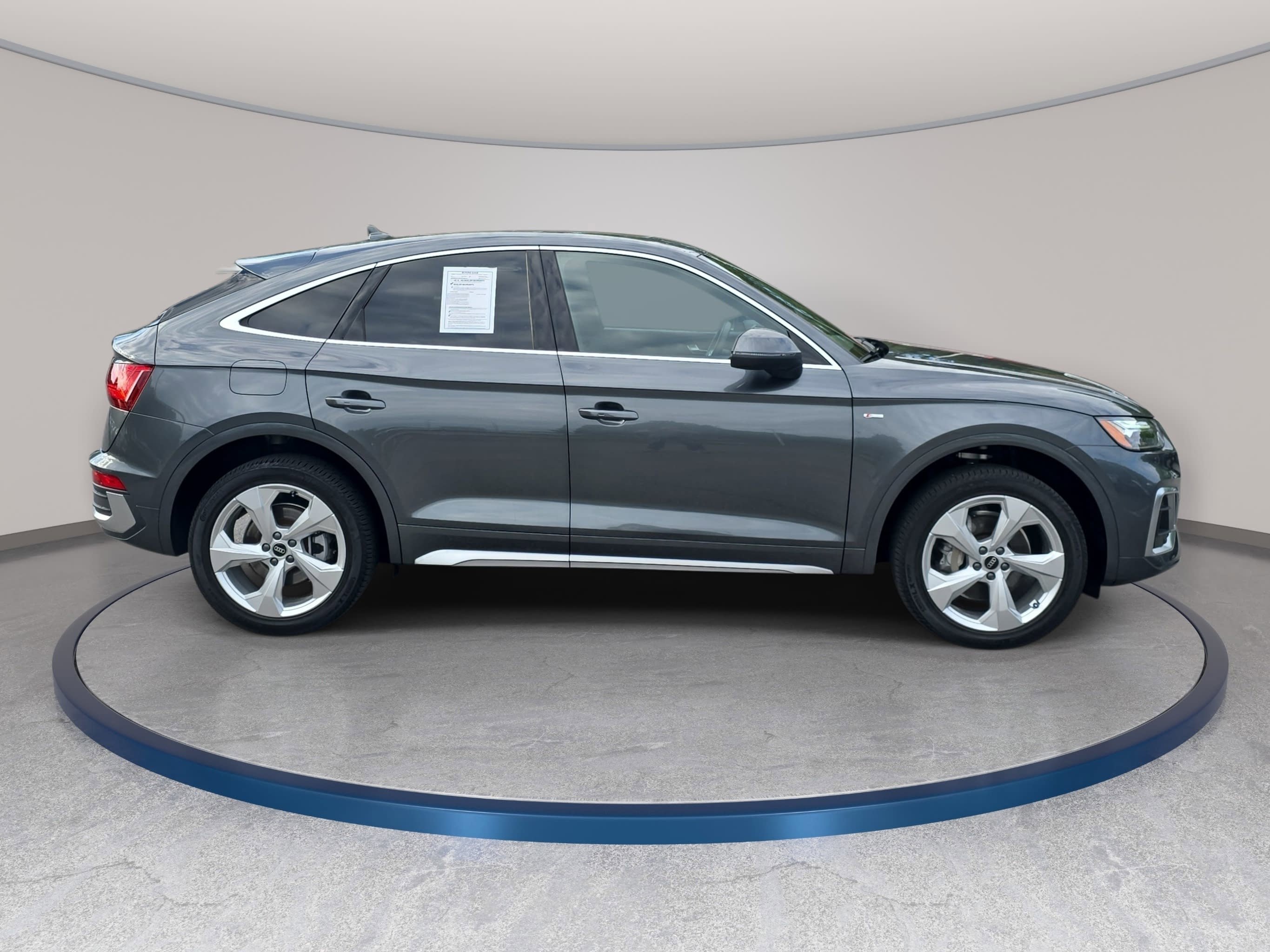 Used 2023 Audi Q5 2.0T Premium Plus w/ Premium Plus Package image 4