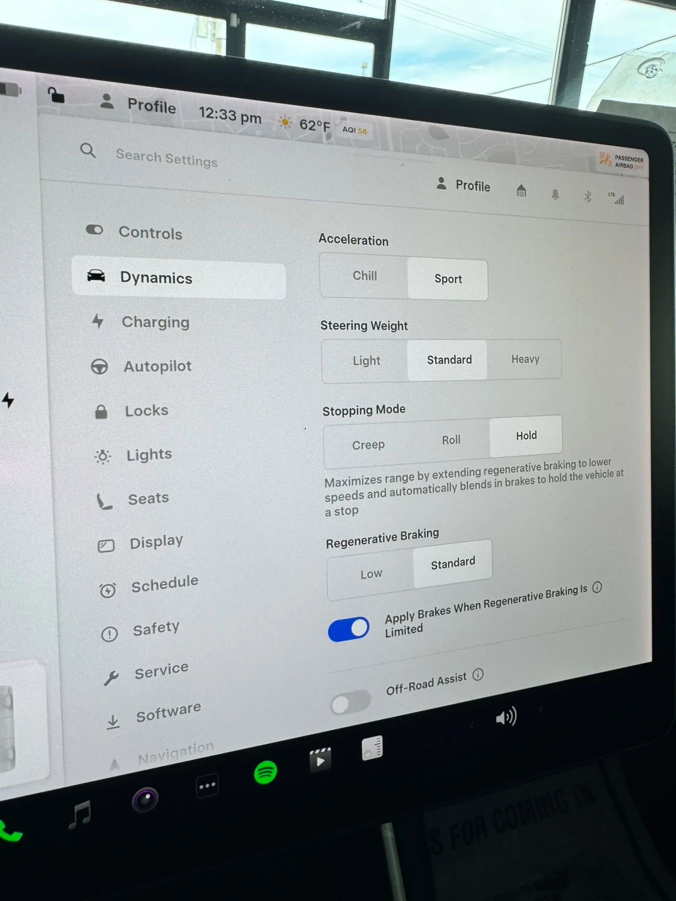 Used 2020 Tesla Model Y Long Range image 30
