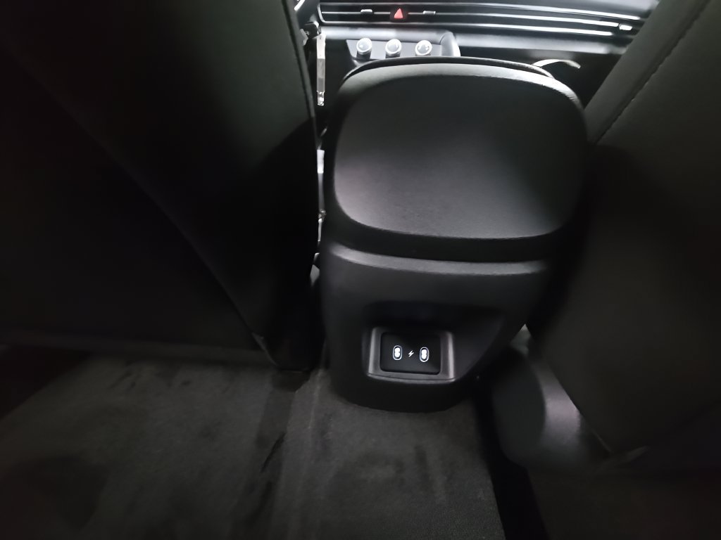 New 2026 Hyundai Elantra SE FWD image 27