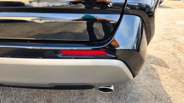 Used 2022 Toyota RAV4 SE w/ Convenience Package image 46