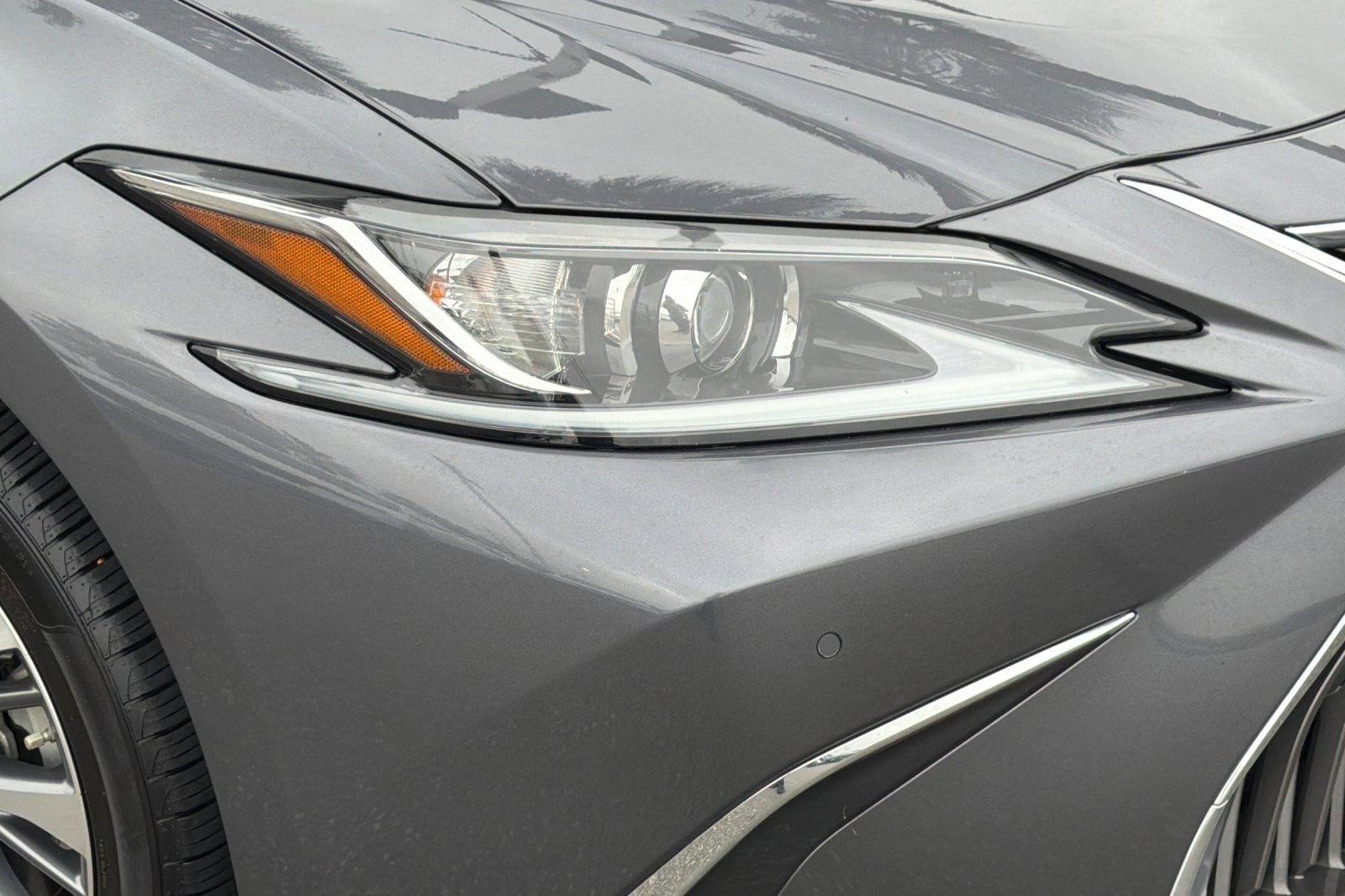 Used 2021 Lexus ES 350 w/ Premium Package image 10