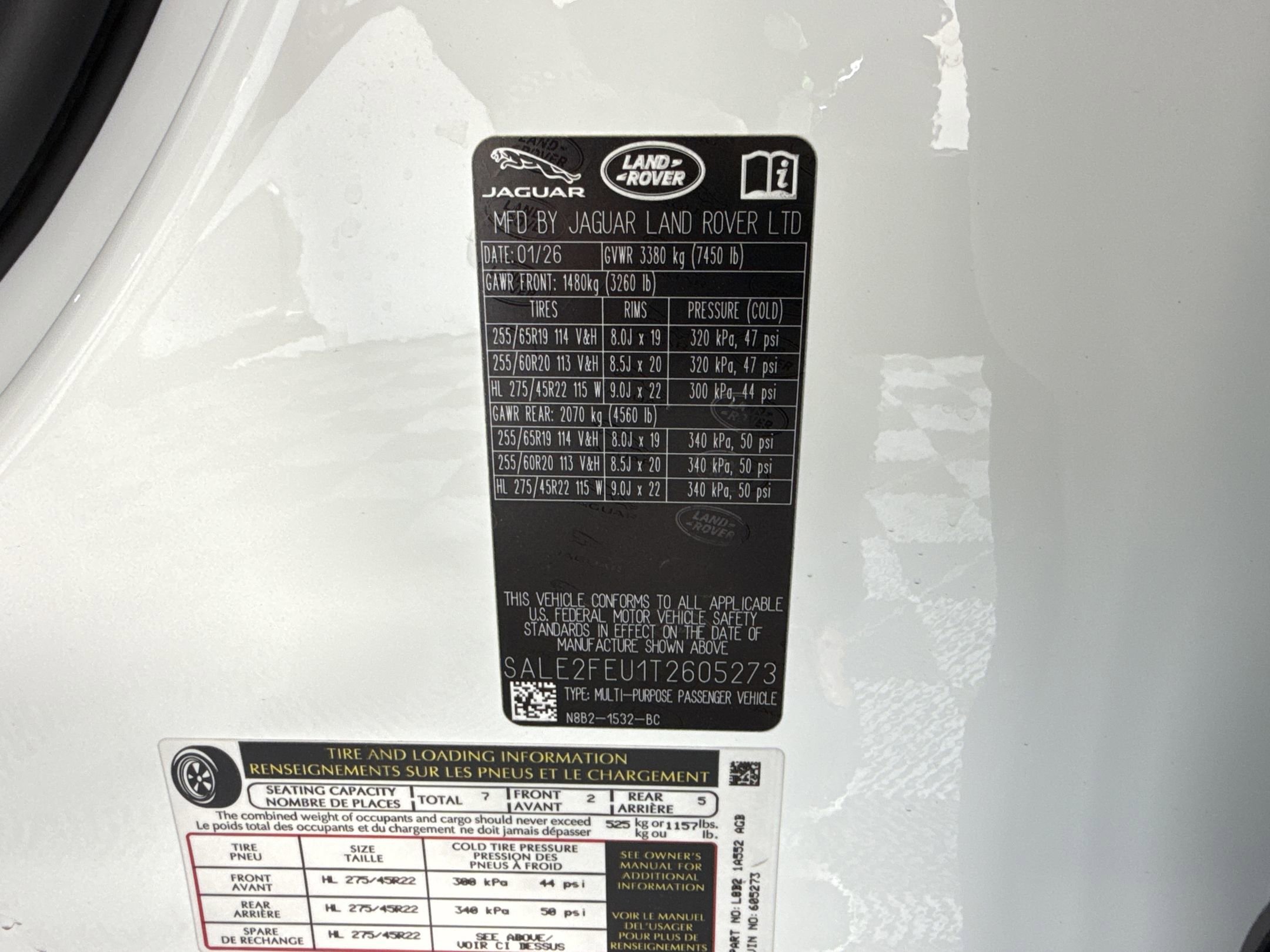 New 2026 Land Rover Defender 130 X-Dynamic SE AWD/4WD image 18
