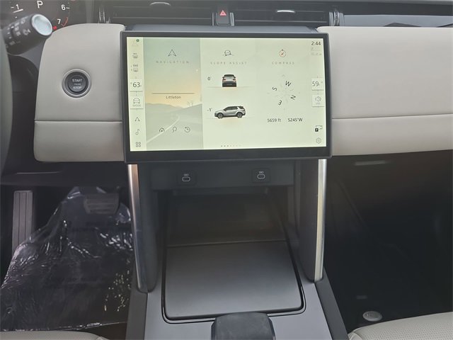 Used 2025 Land Rover Discovery Sport S image 18