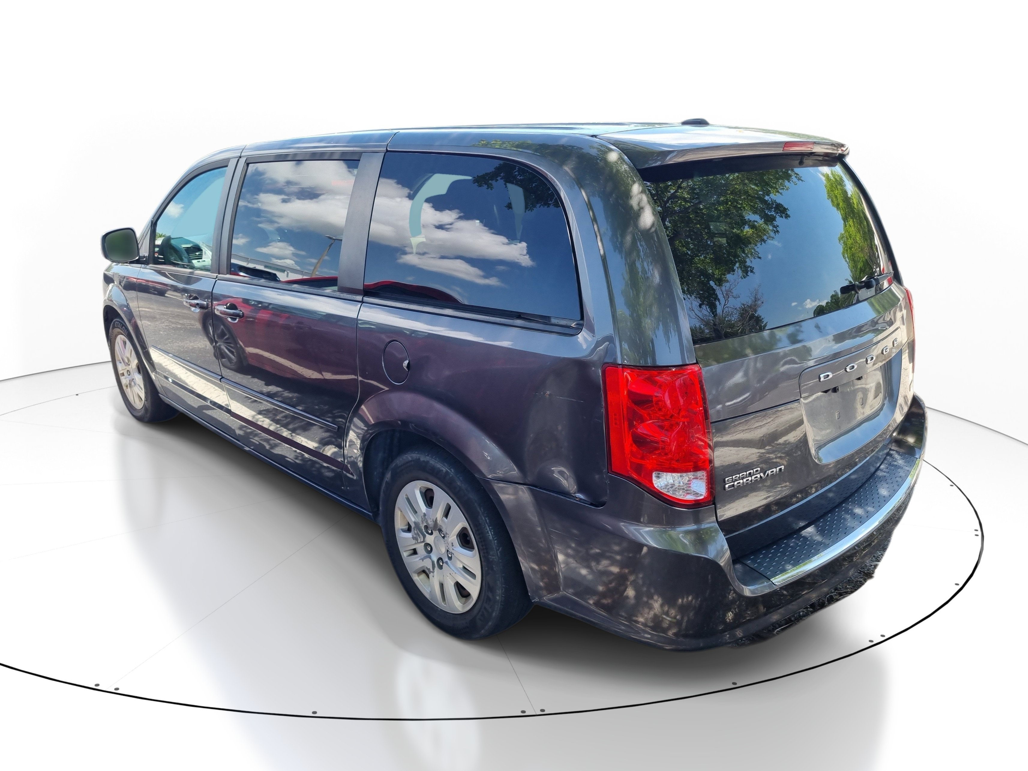 Used 2016 Dodge Grand Caravan SE w/ Quick Order Package 29E SE FWD image 7