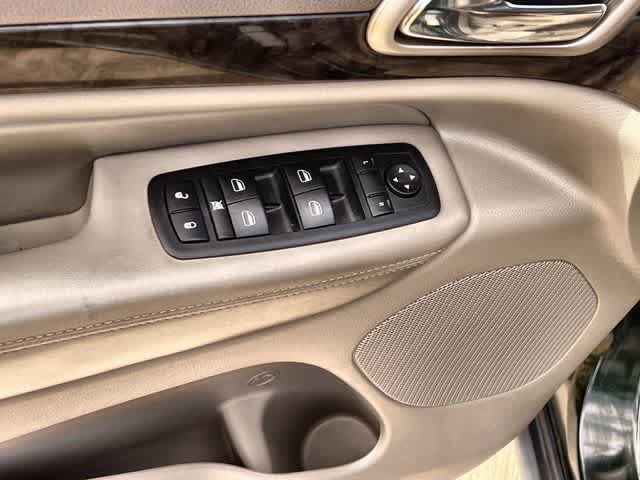 Used 2011 Jeep Grand Cherokee Laredo w/ Trailer Tow Group RWD image 30