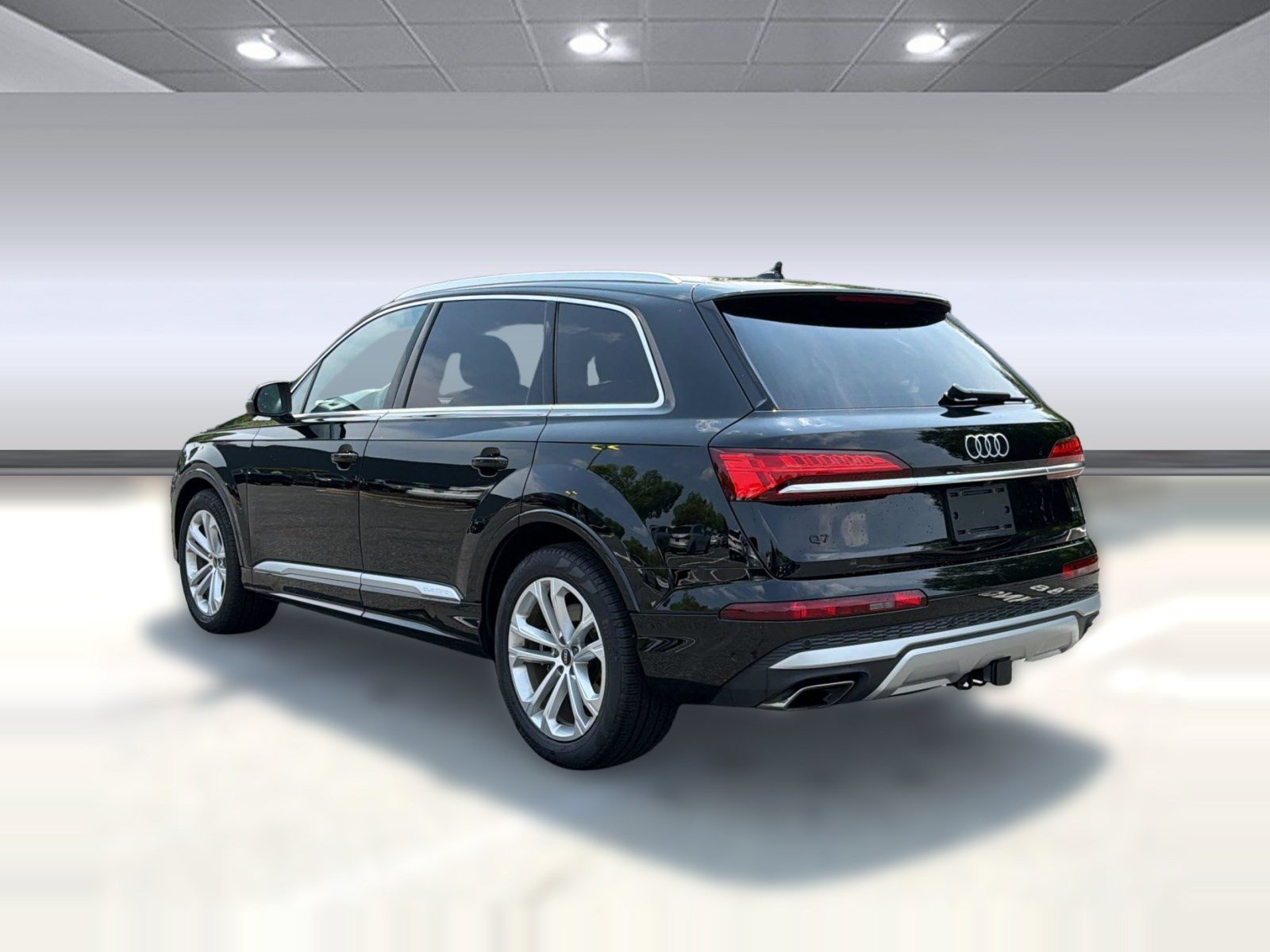 Certified 2026 Audi Q7 3.0T Premium Plus w/ Premium Plus Package AWD/4WD image 3