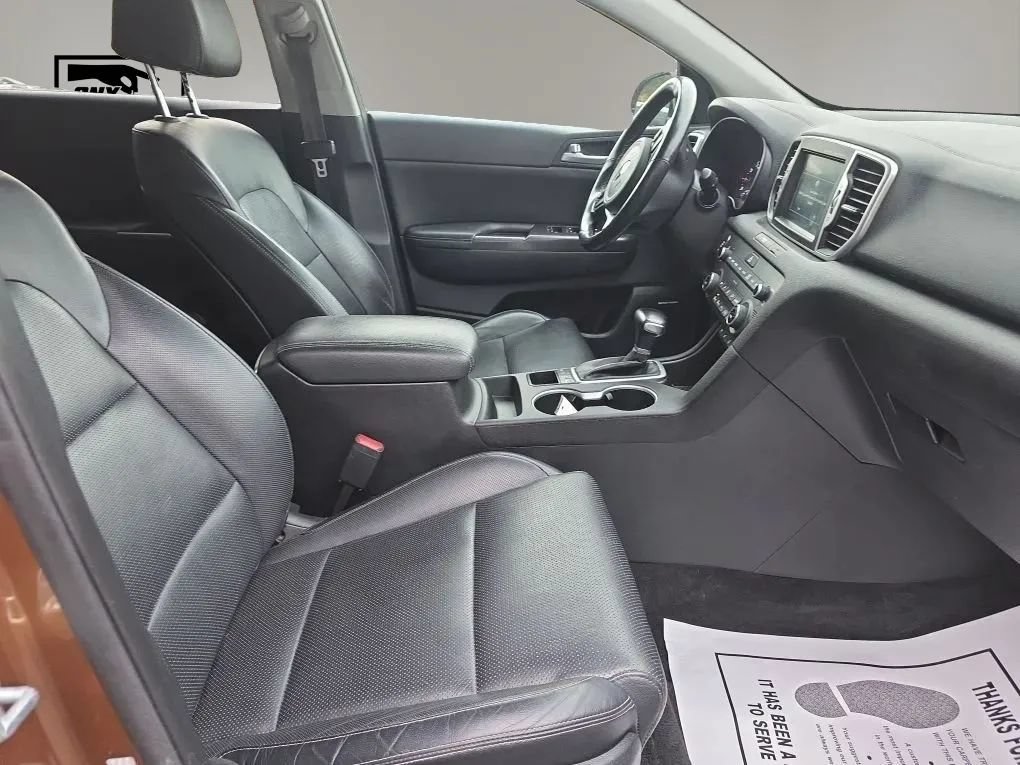 Used 2017 Kia Sportage EX w/ EX Technology Package AWD/4WD image 12