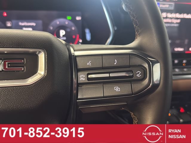 Used 2024 GMC Canyon AT4 w/ Canyon Safety Plus Package AWD/4WD image 12