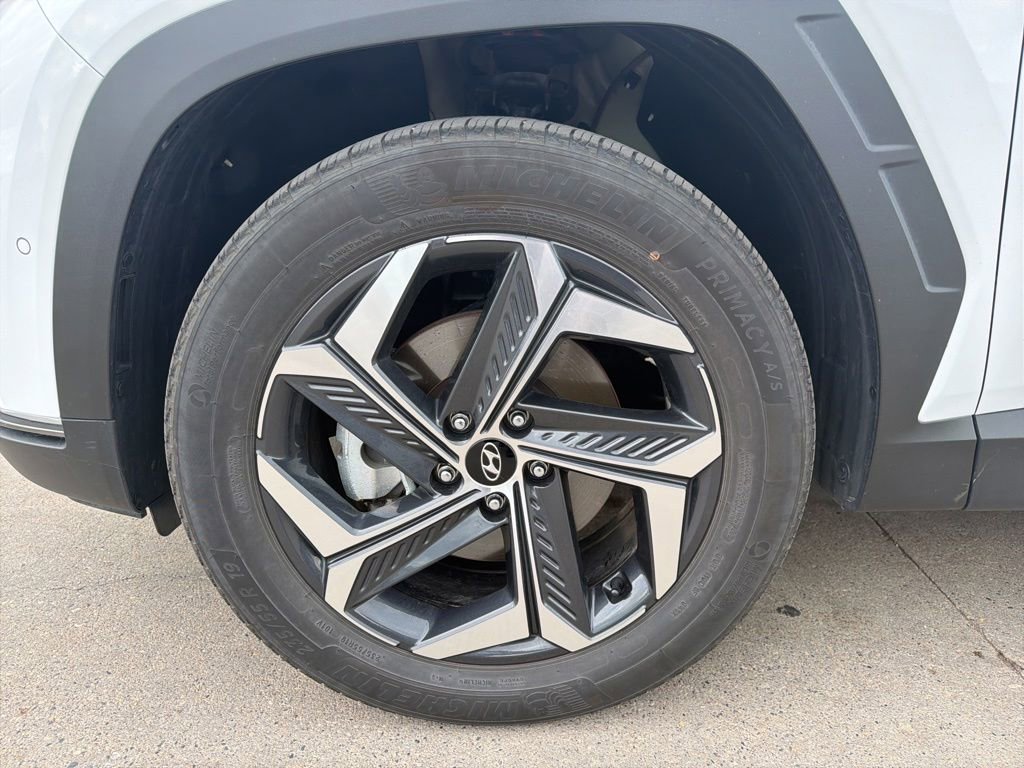 Used 2024 Hyundai Tucson Limited AWD/4WD image 11