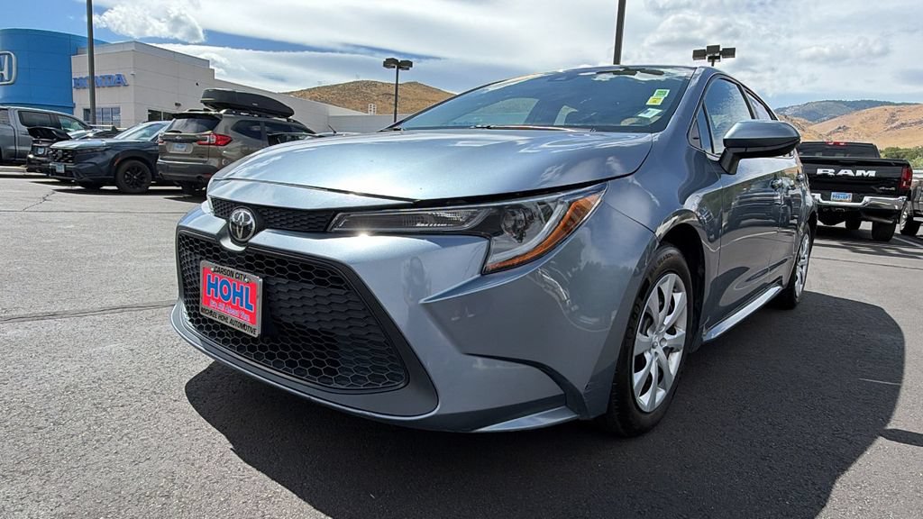 Used 2022 Toyota Corolla LE FWD image 7