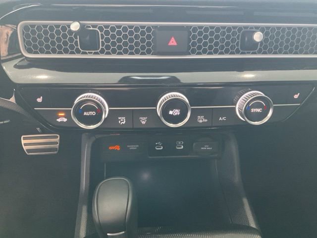 Certified 2025 Honda Civic Sport image 13