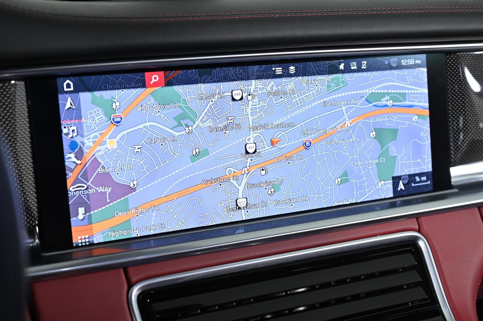 Used 2020 Porsche Panamera GTS image 18