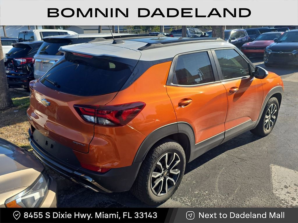 Used 2023 Chevrolet TrailBlazer ACTIV w/ Sun and Liftgate Package image 4