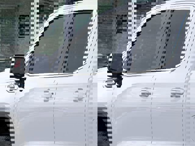 New 2026 GMC Sierra 1500 SLE AWD/4WD image 12