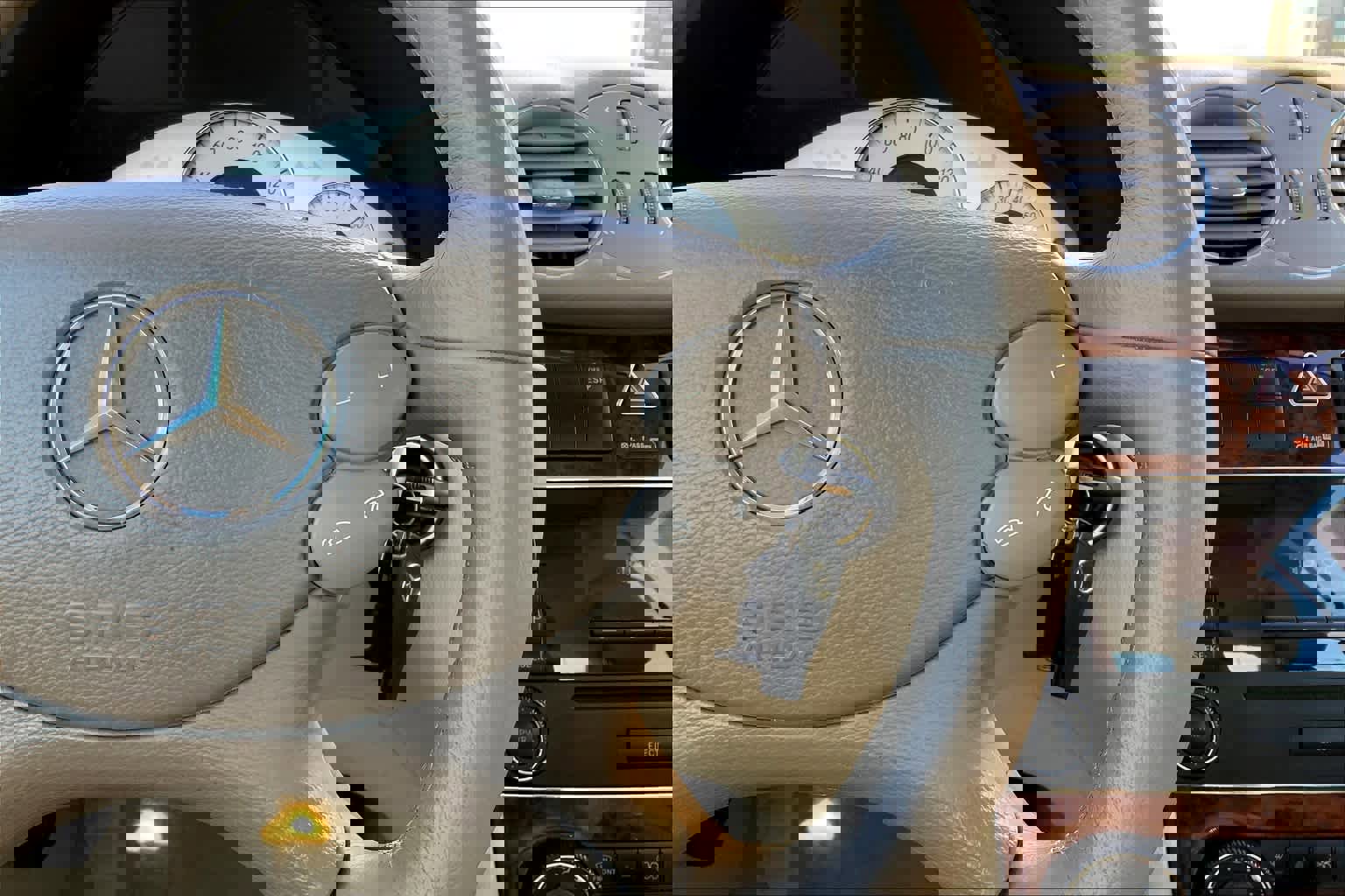 Used 2006 Mercedes-Benz CLK 500 Coupe image 23