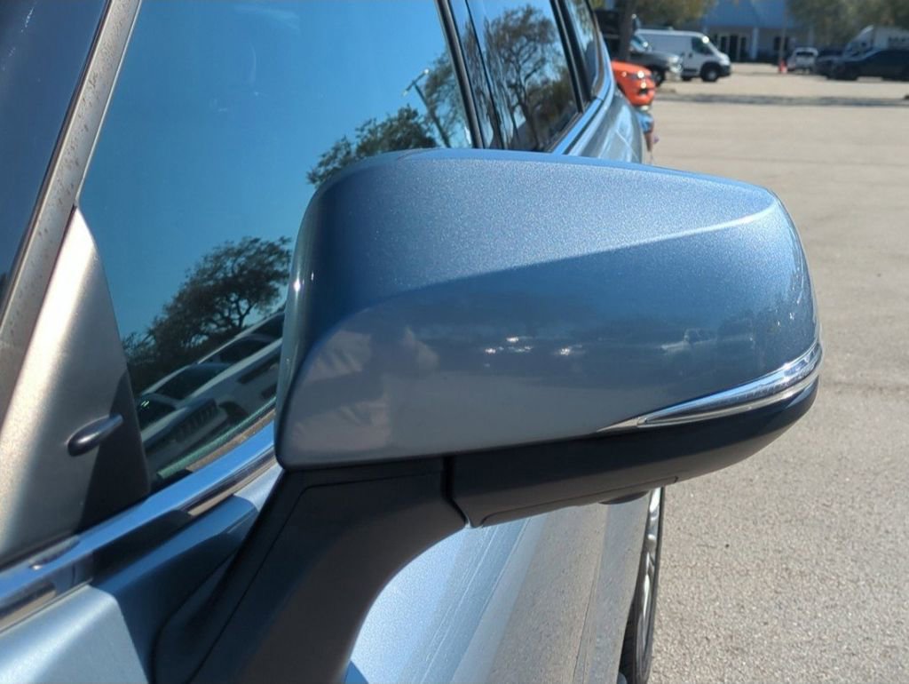 Used 2022 Toyota Highlander Platinum image 13