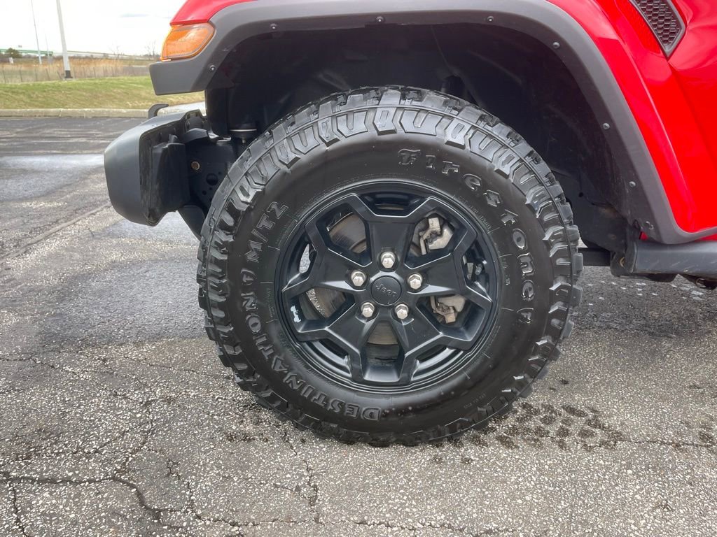 Used 2021 Jeep Gladiator Sport image 27