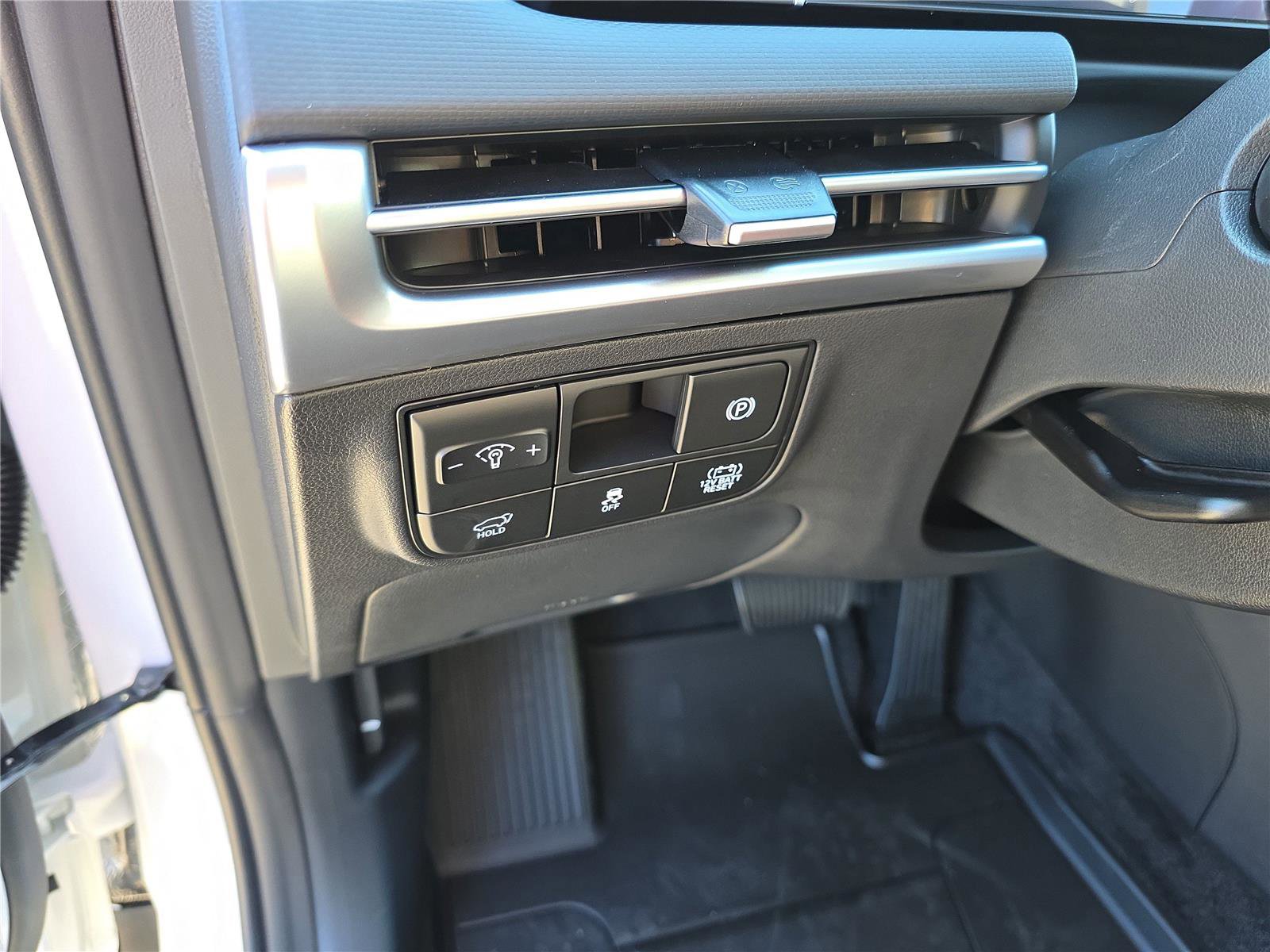 New 2026 Hyundai Tucson SEL image 12