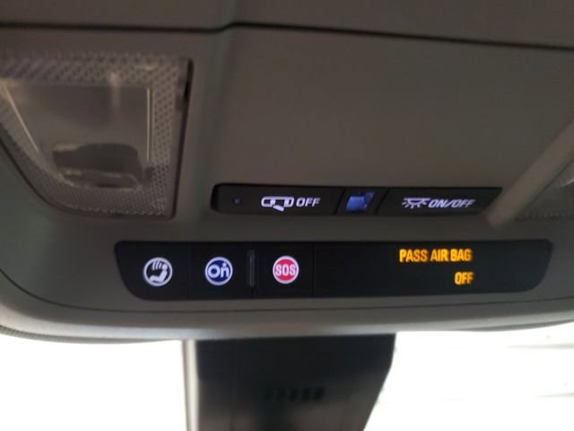 Used 2019 GMC Terrain SLT w/ Preferred Package image 20