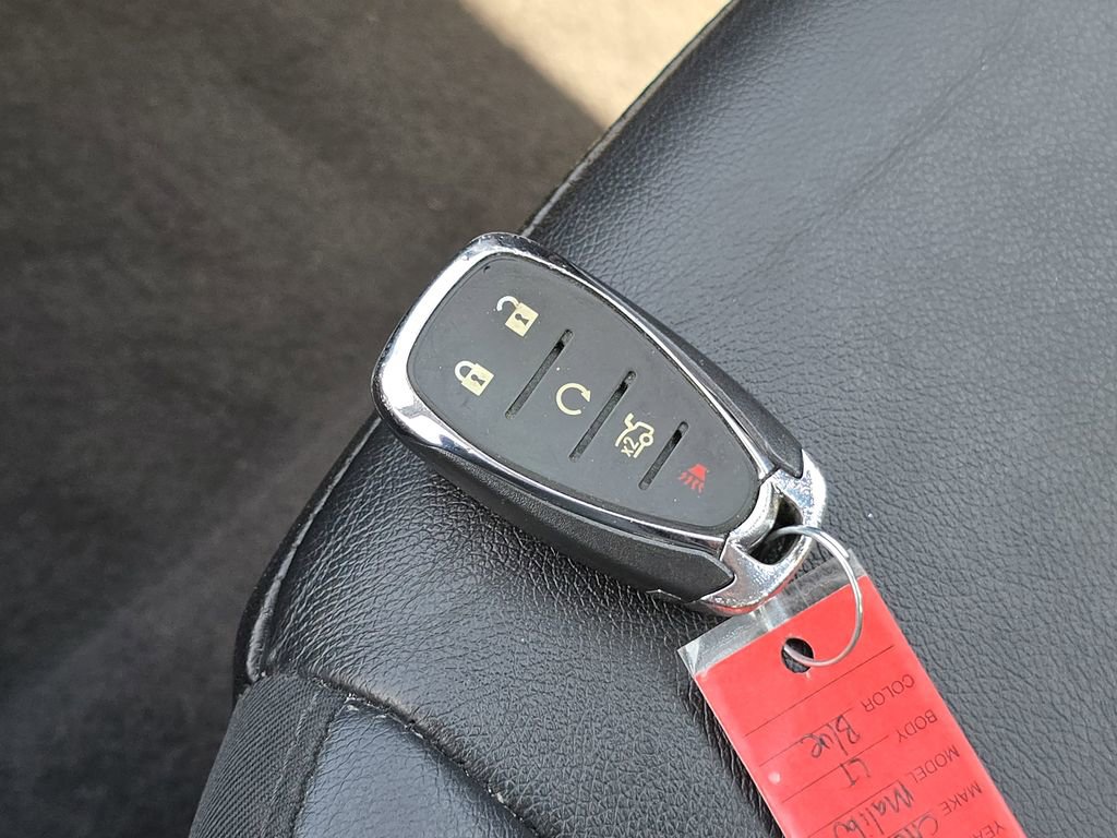 Used 2016 Chevrolet Malibu LT w/ Leather Package FWD image 28