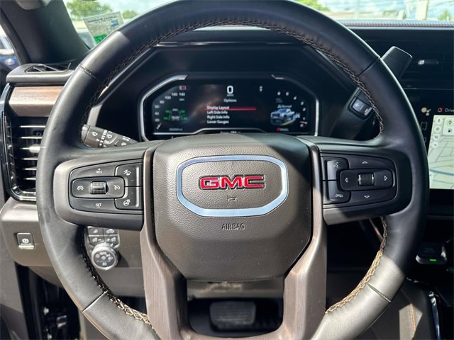 Used 2025 GMC Sierra 2500 AT4 w/ AT4 Premium Plus Package image 27