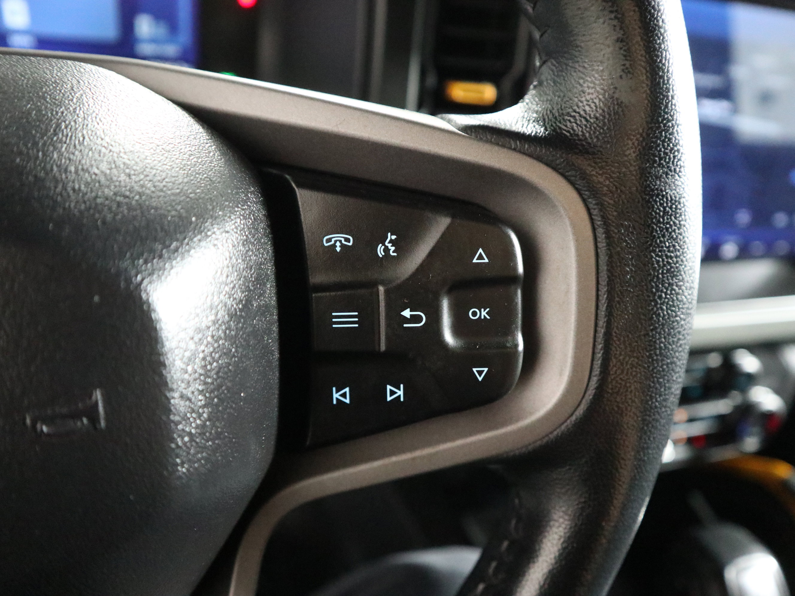 Used 2023 Ford Bronco Badlands image 27