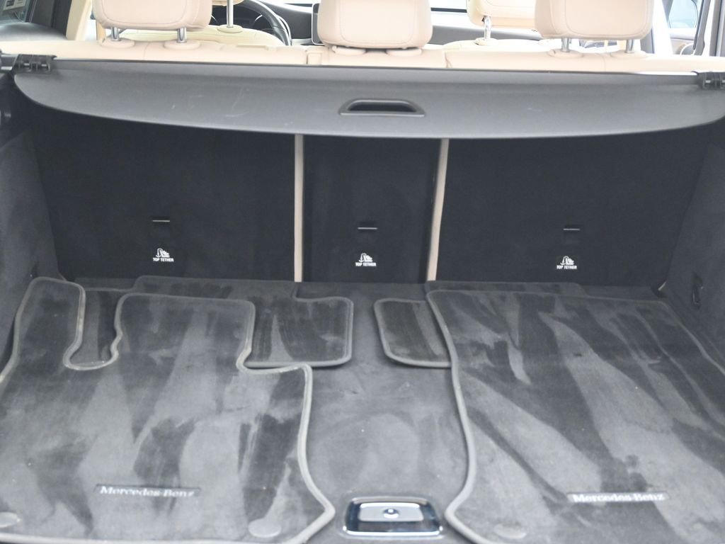 Used 2018 Mercedes-Benz GLC 300 4MATIC image 12