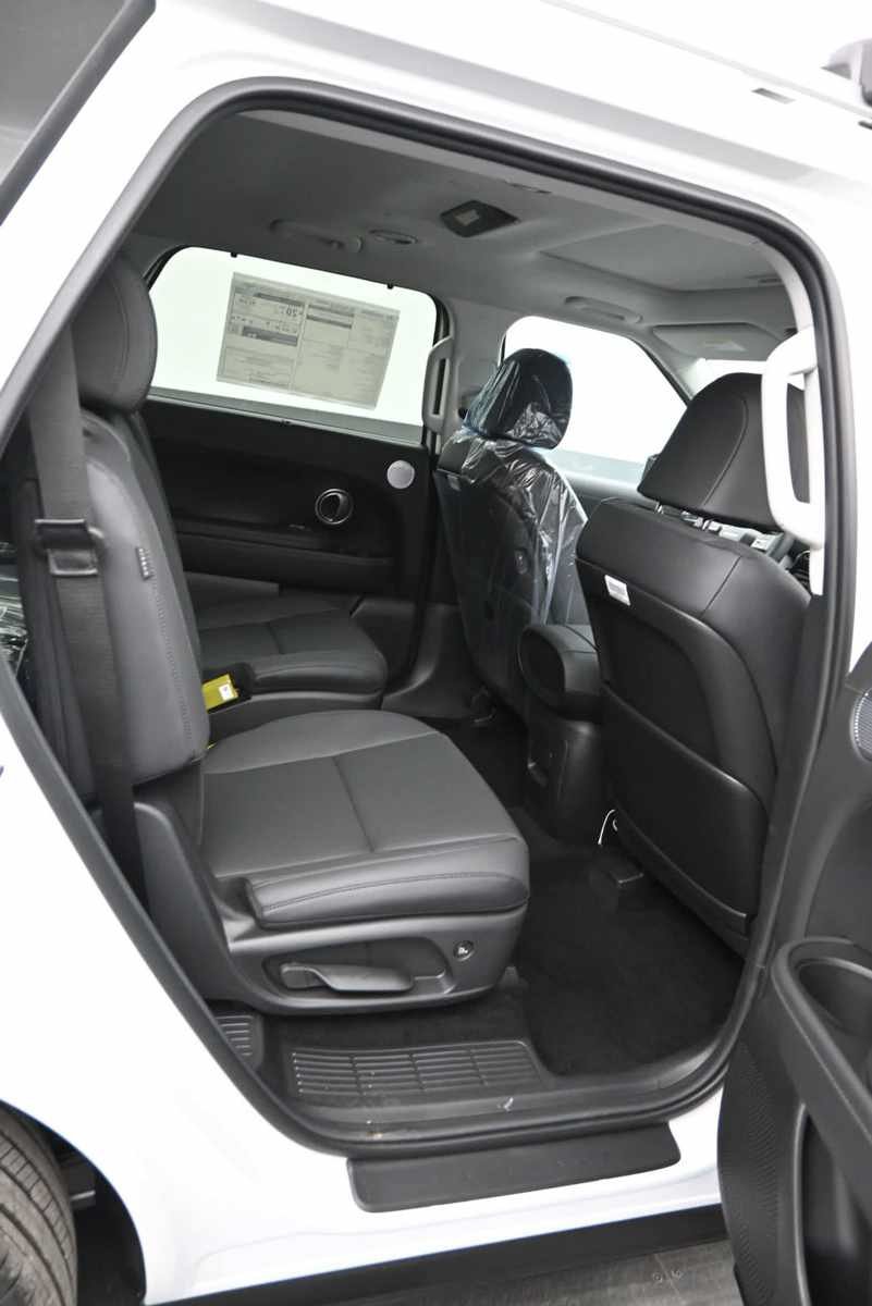 New 2027 Hyundai Palisade SEL AWD/4WD image 12