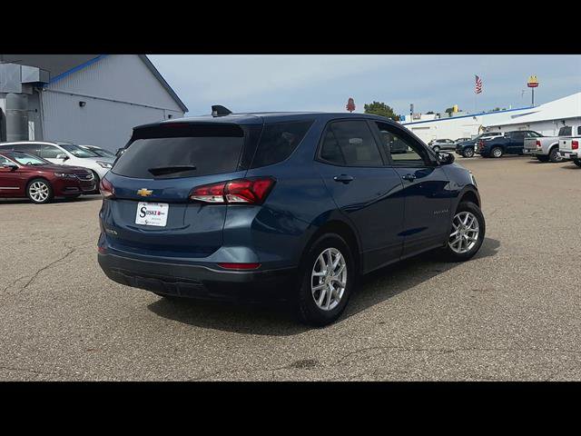Certified 2024 Chevrolet Equinox LS w/ LS Convenience Package FWD image 31