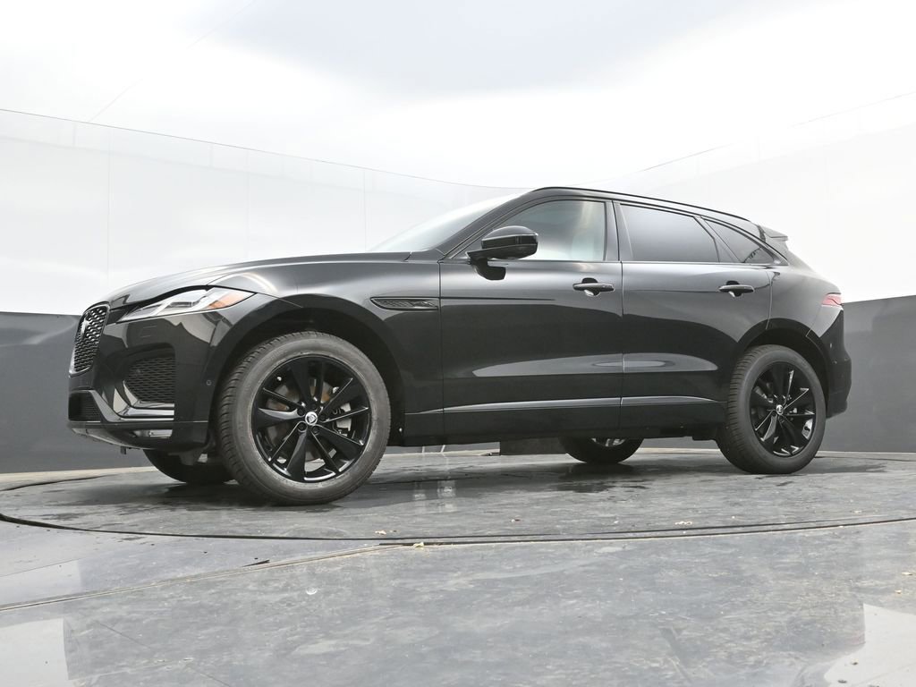 Used 2026 Jaguar F-PACE R-Dynamic S image 37