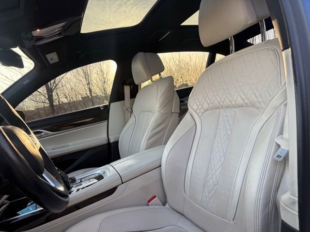 Used 2019 BMW ALPINA B7 xDrive image 10