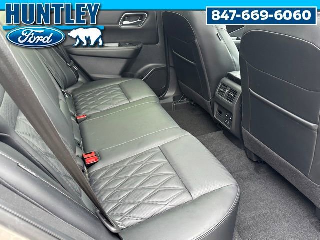 Used 2023 Nissan Rogue Platinum w/ Platinum Premium Package image 12
