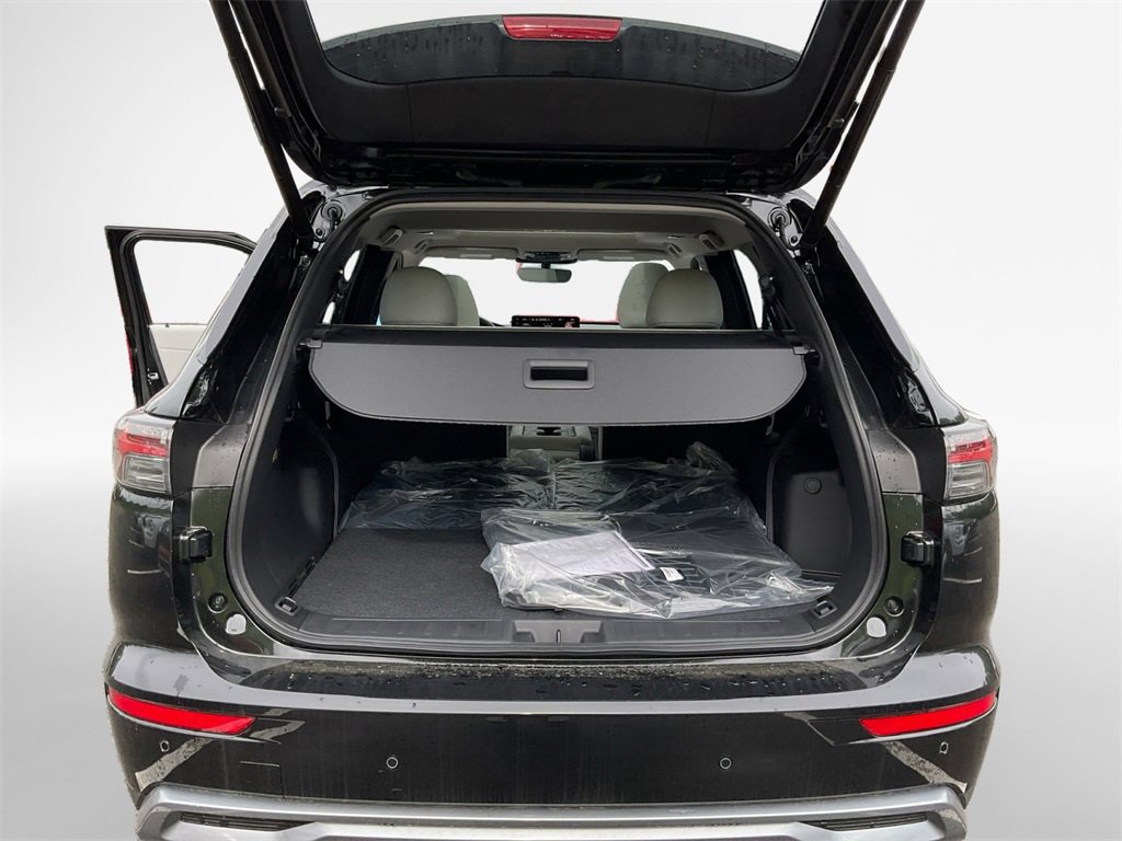 New 2025 Mitsubishi Outlander SE image 25