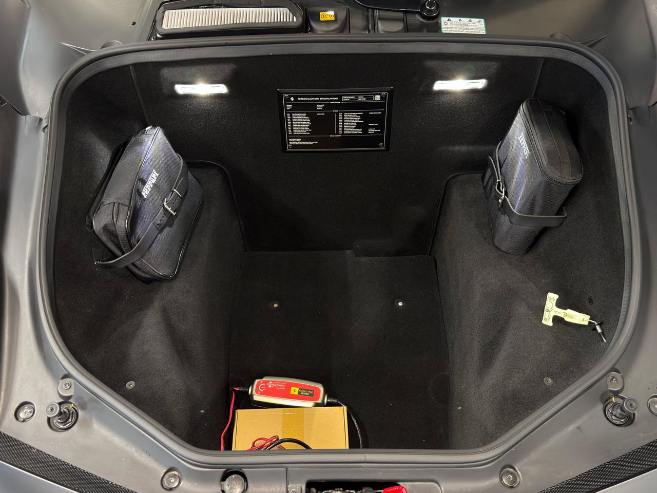 Used 2018 Ferrari 488 GTB RWD image 36